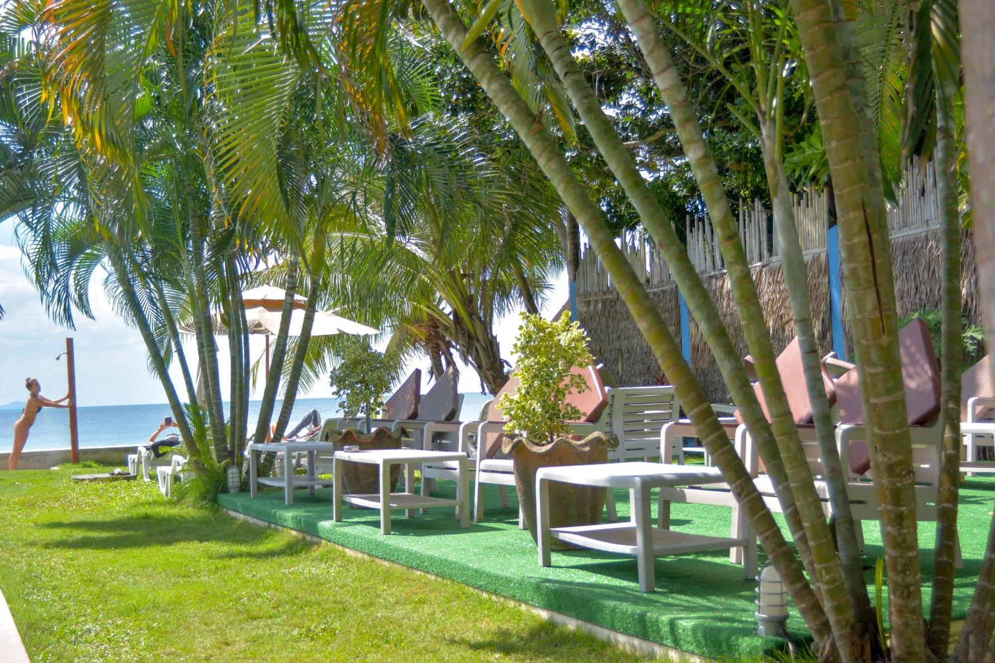 Le Divine Comedie Beach Resort Baan Tai Exterior photo
